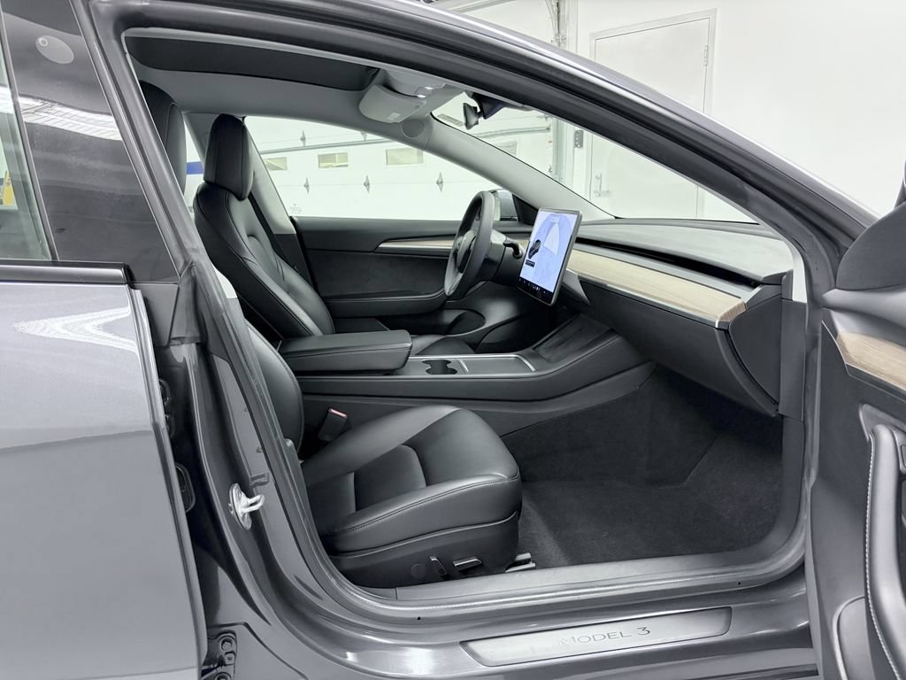 Used 2021 Tesla Model 3 Long Range AWD/4WD image 17