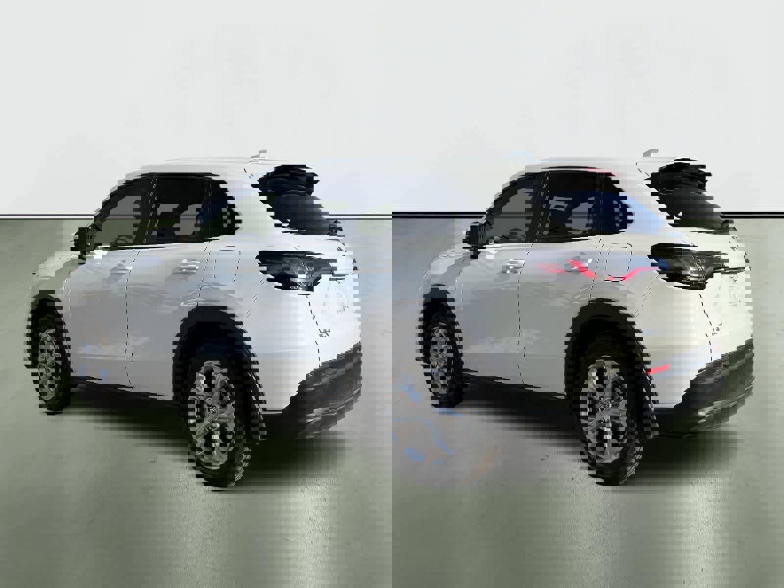 Used 2023 Honda HR-V LX image 4