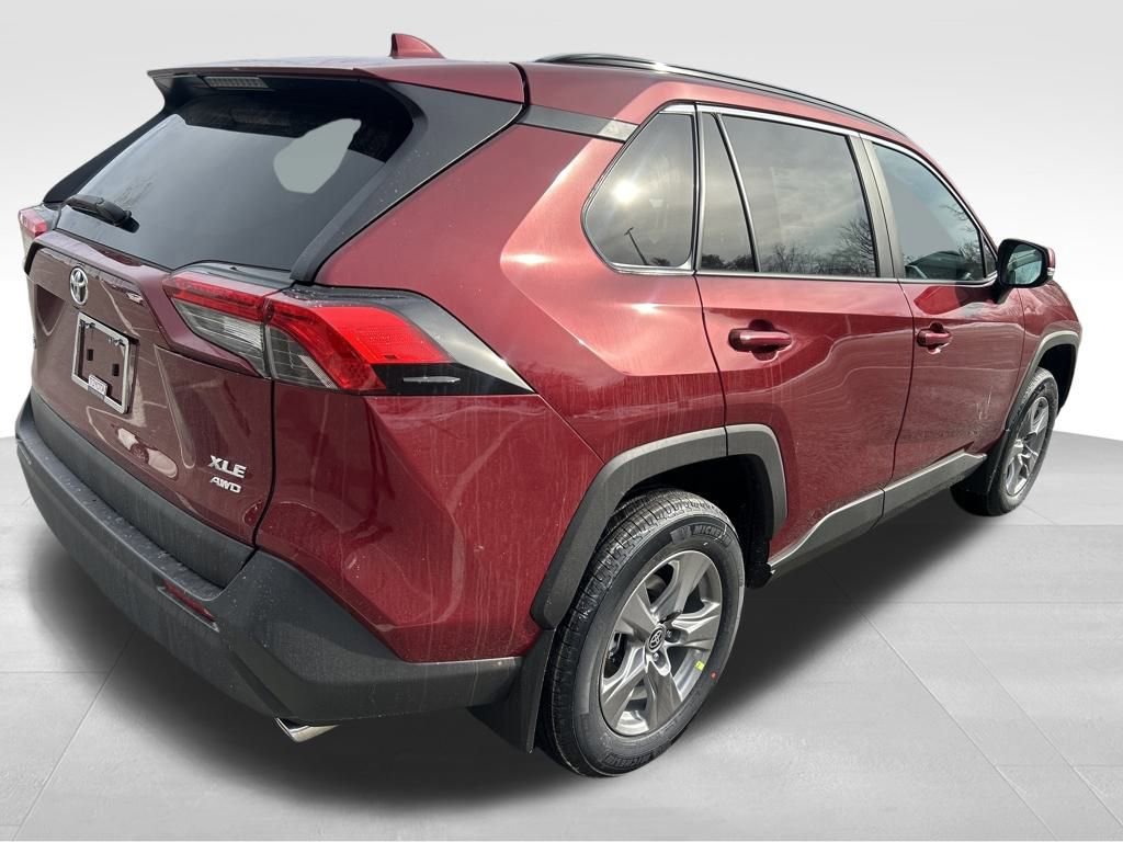 New 2025 Toyota RAV4 XLE image 5