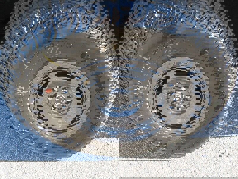 New 2025 Ford Bronco Badlands image 9