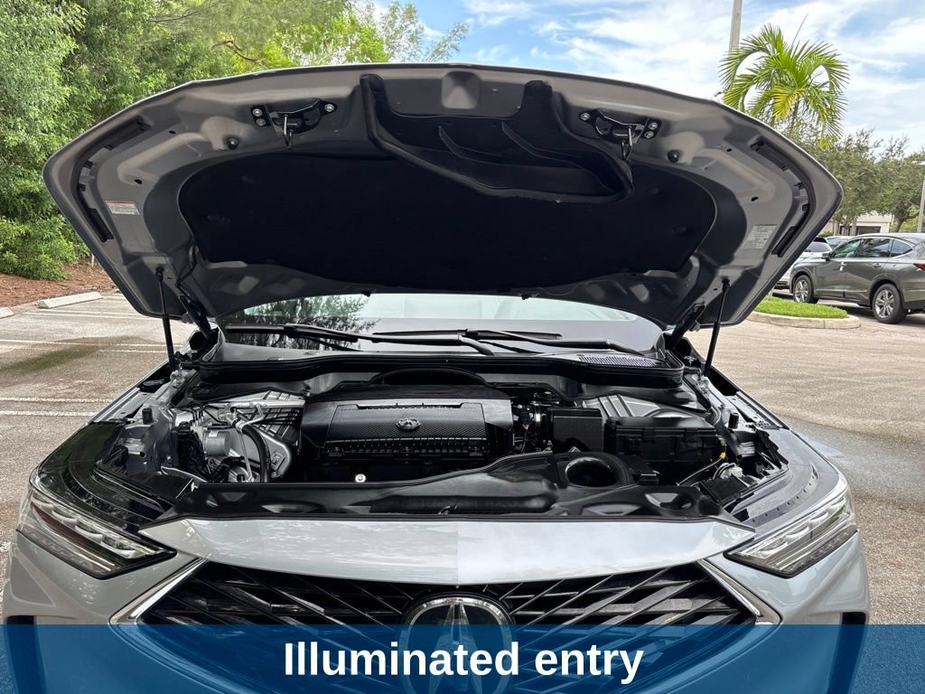 Used 2025 Acura MDX w/ Technology Package FWD image 13