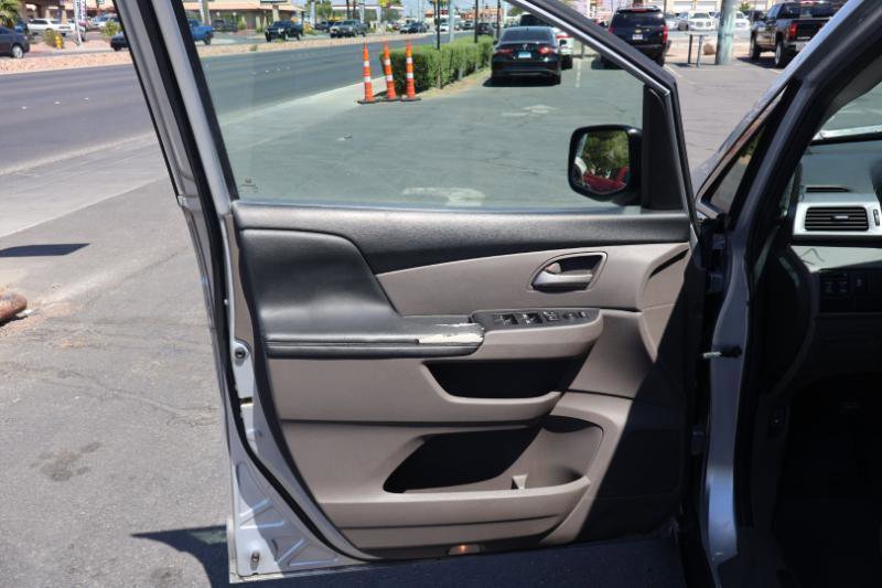 Used 2013 Honda Odyssey EX image 11