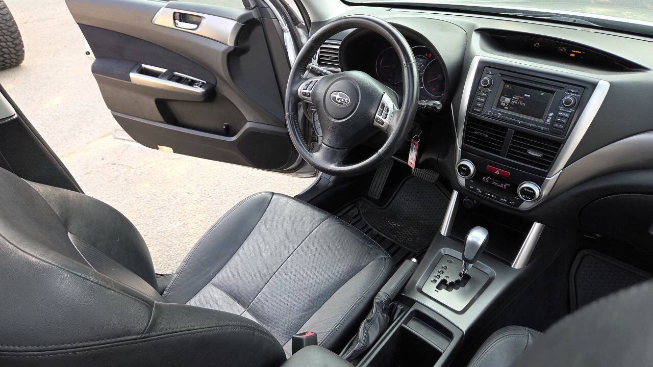 Used 2011 Subaru Forester 2.5X Touring AWD/4WD image 46