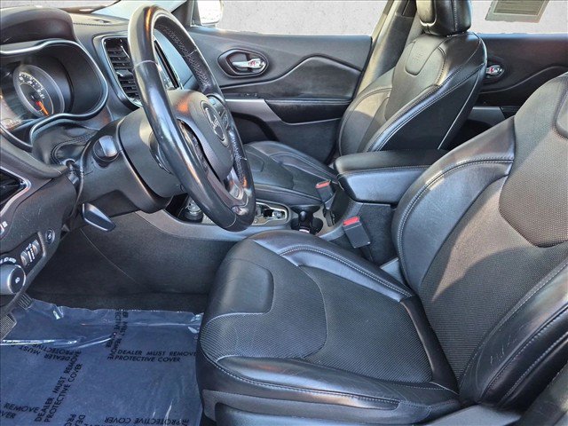 Used 2021 Jeep Cherokee Limited AWD/4WD image 23