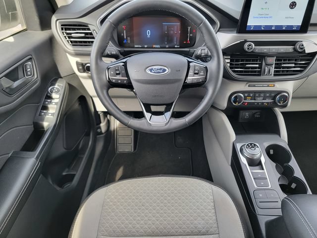 Certified 2023 Ford Escape Active AWD/4WD image 31
