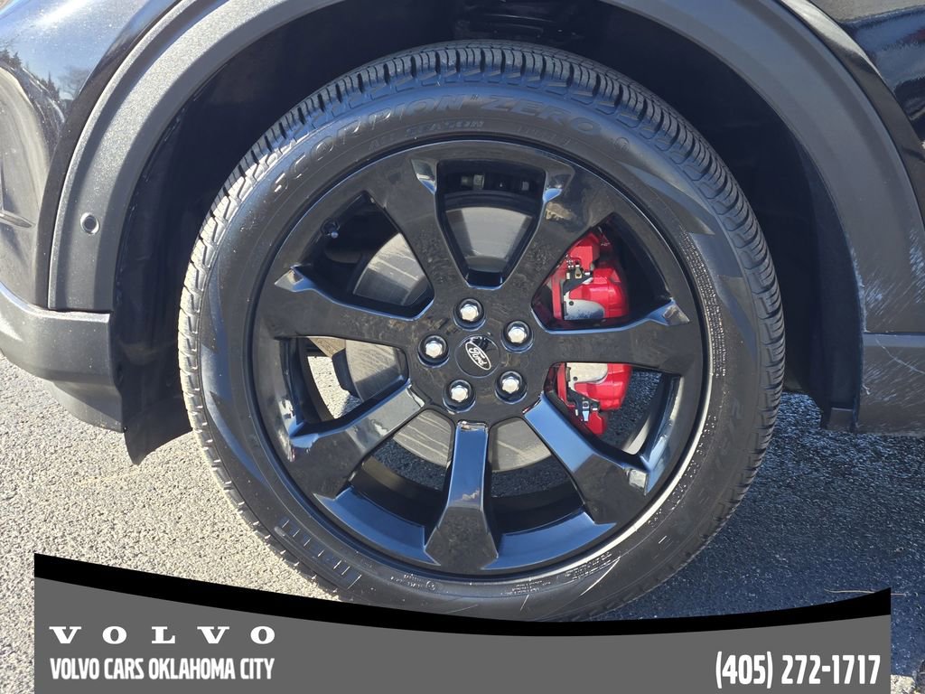 Used 2020 Ford Explorer ST w/ ST Street Pack image 11