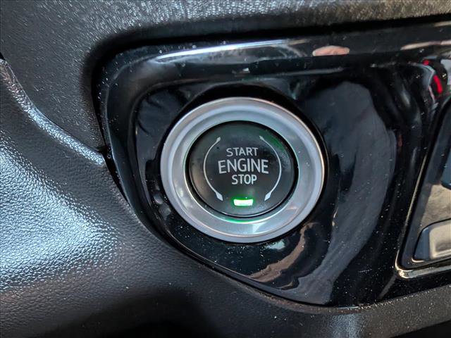 Used 2022 Chevrolet Silverado 1500 ZR2 w/ Technology Package image 39