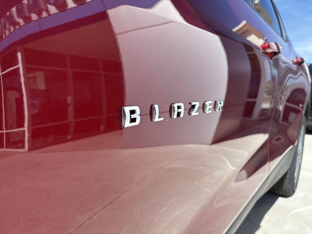 New 2026 Chevrolet Blazer LT w/ Convenience Package AWD/4WD image 32