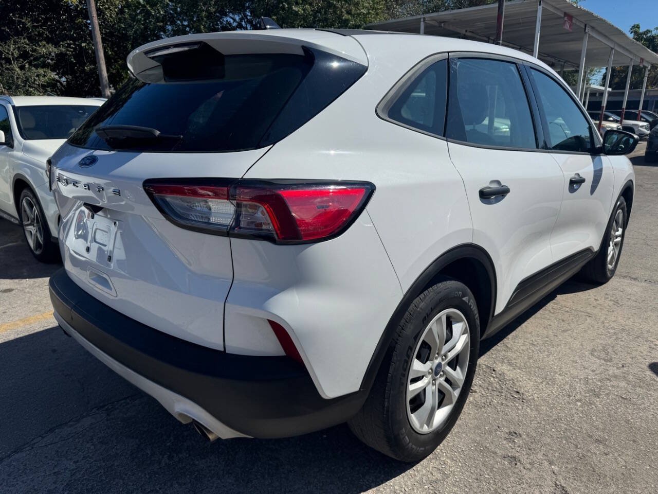 Used 2020 Ford Escape S FWD image 4