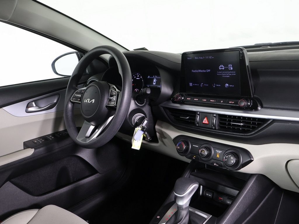Used 2023 Kia Forte LXS FWD image 28