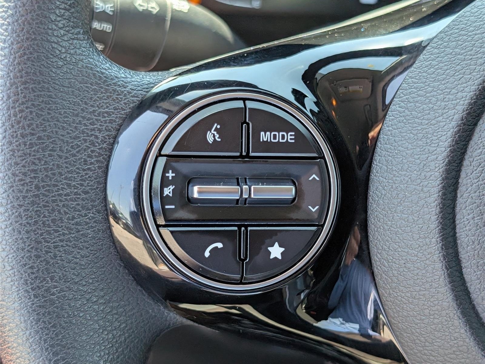 Used 2024 Kia Soul S FWD image 21