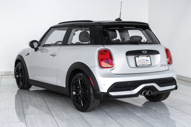 Used 2022 MINI Cooper S FWD image 8
