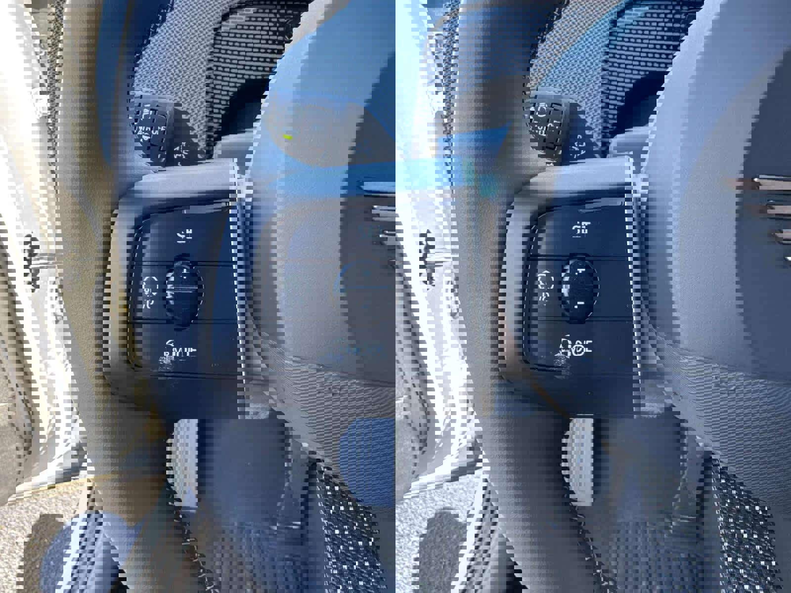 Used 2025 MINI Cooper Countryman S w/ Comfort Package Max image 32