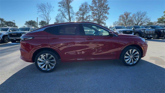 New 2026 Buick Envista Avenir image 9