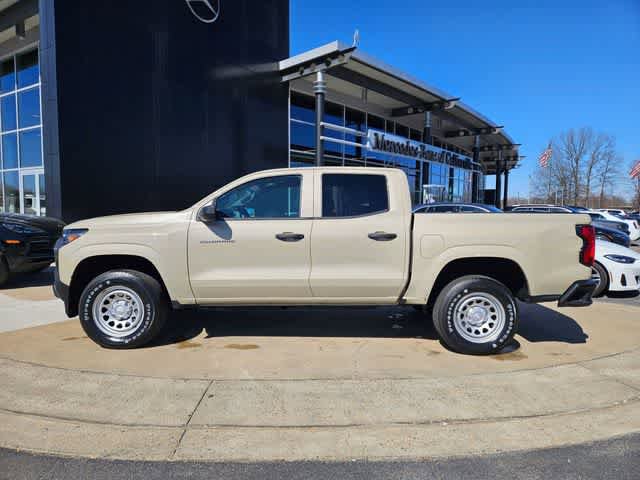 Used 2024 Chevrolet Colorado W/T RWD image 5