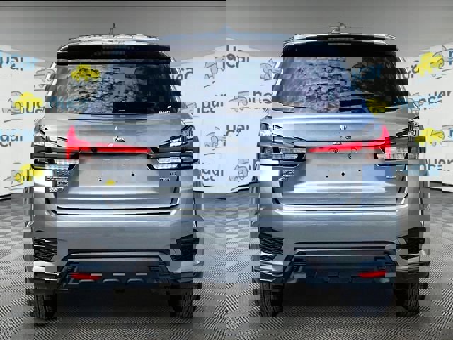 Used 2025 Mitsubishi Outlander Sport AWD image 4