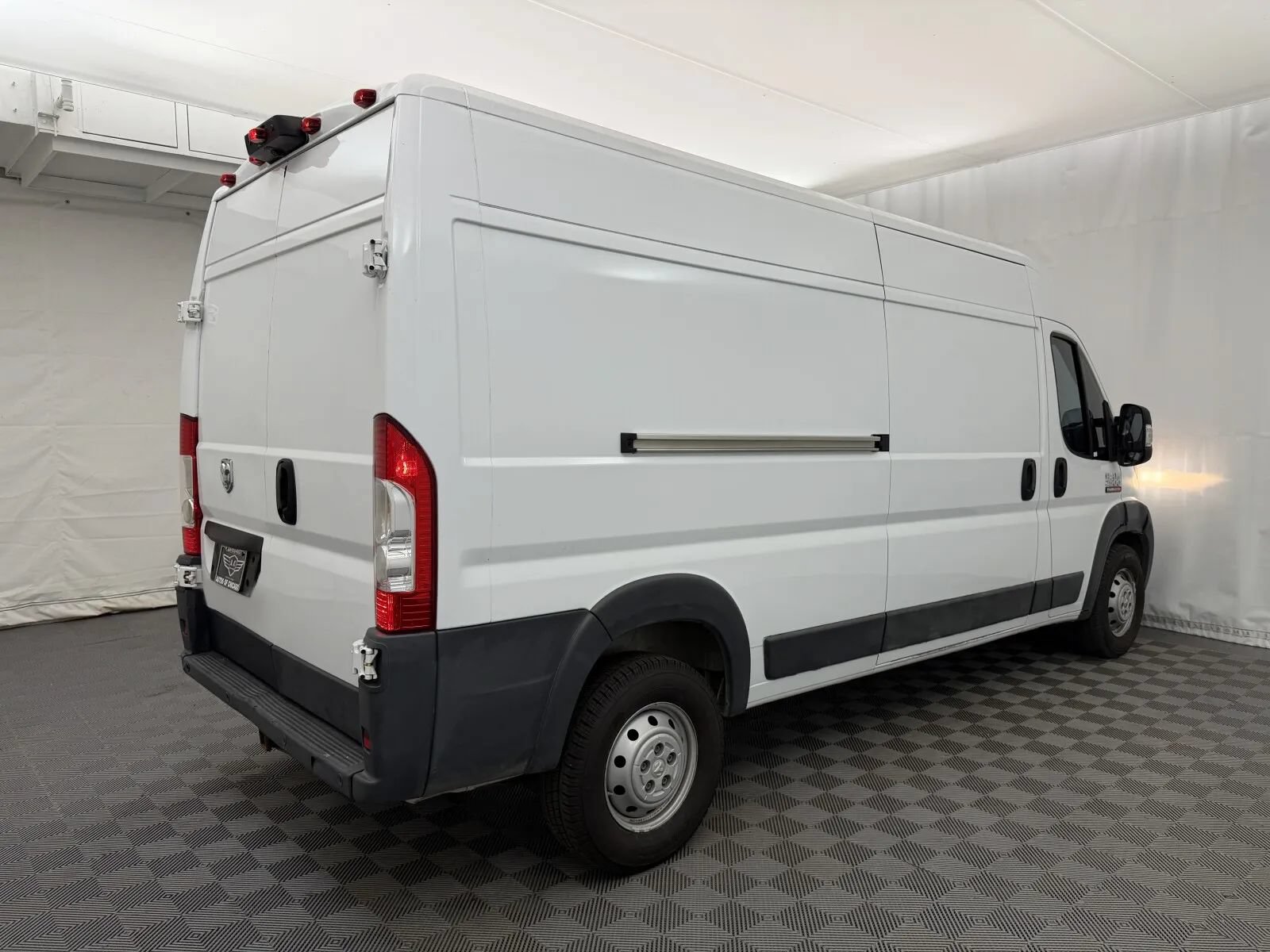 Used 2017 RAM ProMaster 2500 w/ Mopar Trailer Tow Group FWD image 5