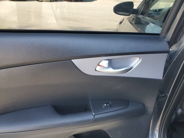 Certified 2024 Kia Forte LXS FWD image 9