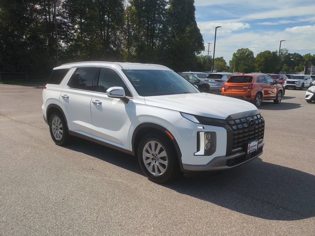 Used 2024 Hyundai Palisade SEL AWD/4WD image 3