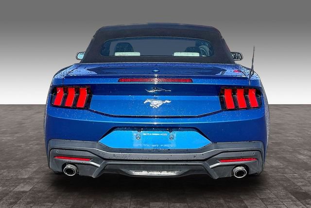 Used 2024 Ford Mustang Premium image 4