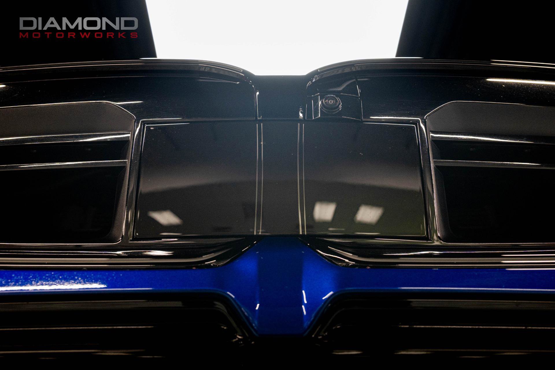 Used 2025 BMW M5 w/ Carbon Package image 55