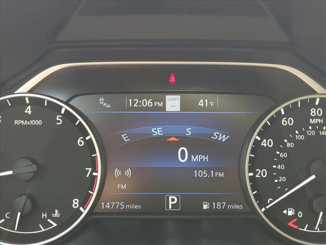 Used 2024 Nissan Murano SL image 12