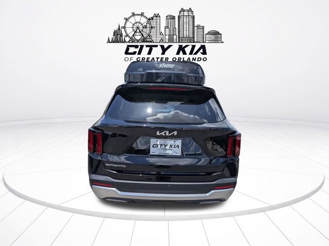 Used 2025 Kia Sorento EX FWD image 4