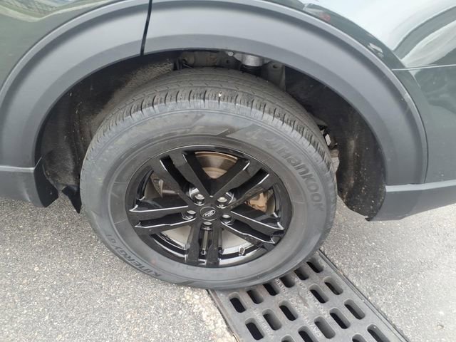 Certified 2023 Ford Explorer XLT image 8