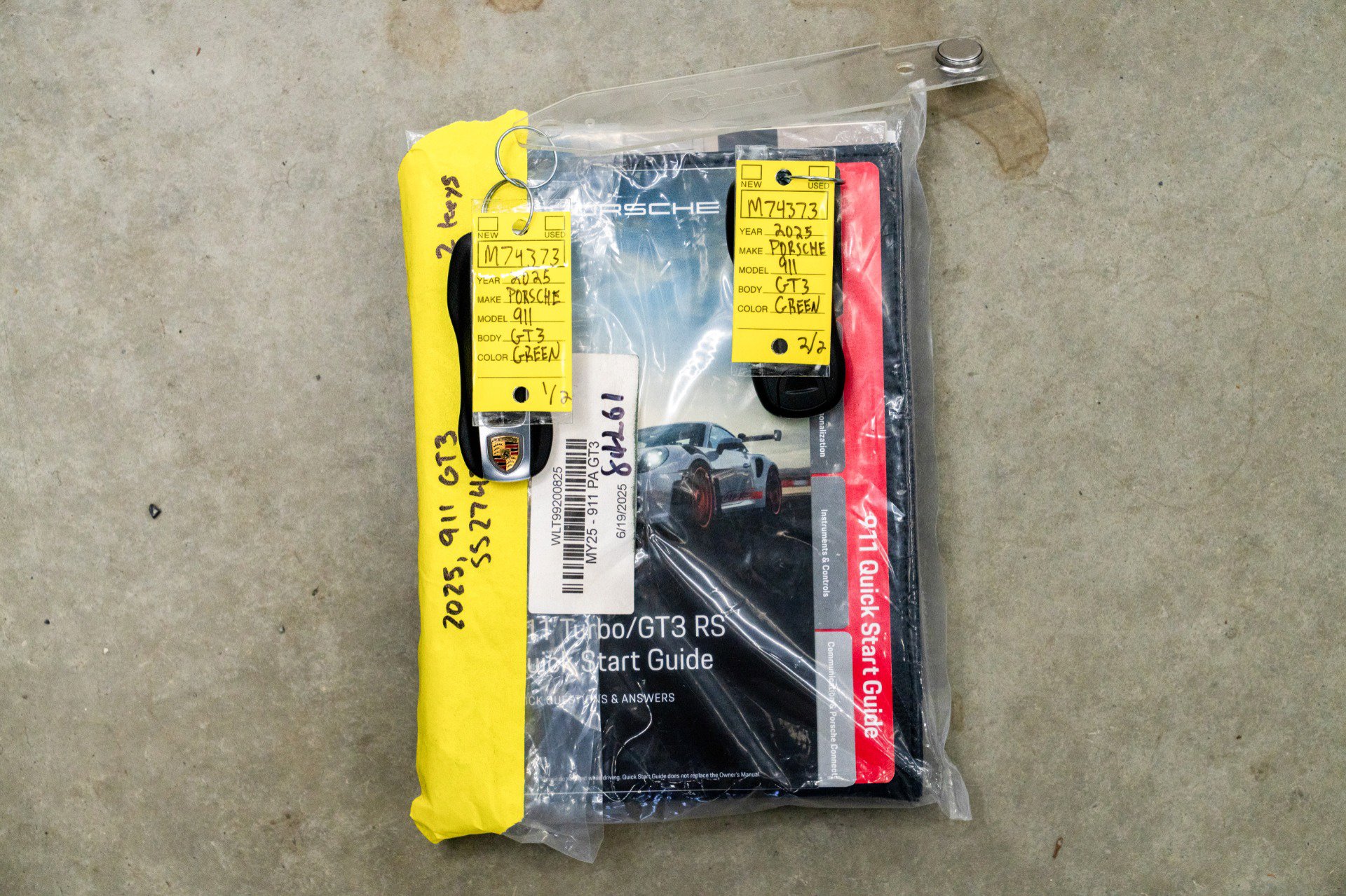 Used 2025 Porsche 911 GT3 RWD image 19