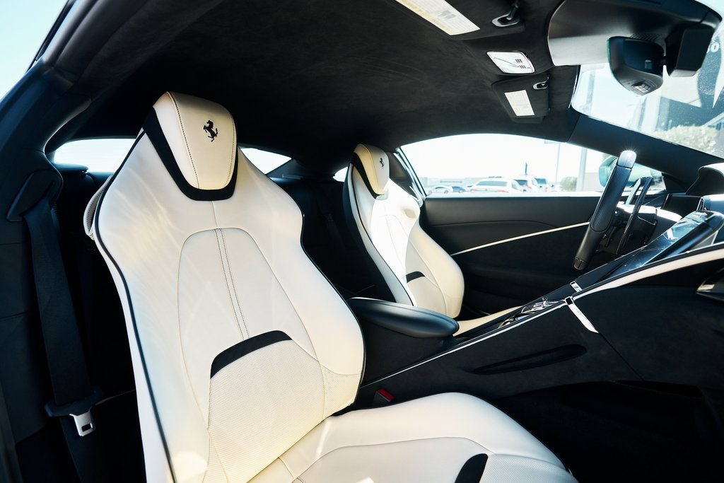 Used 2022 Ferrari Roma Base image 40