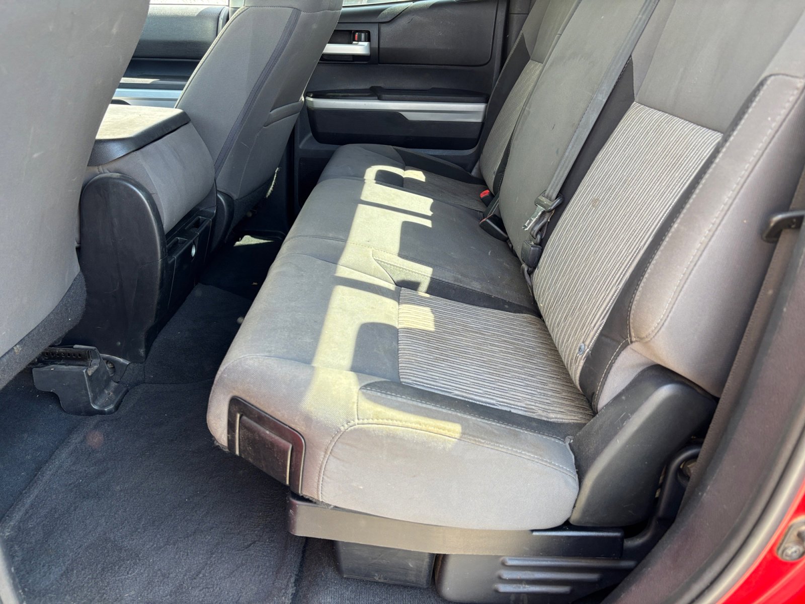 Used 2015 Toyota Tundra SR5 image 17