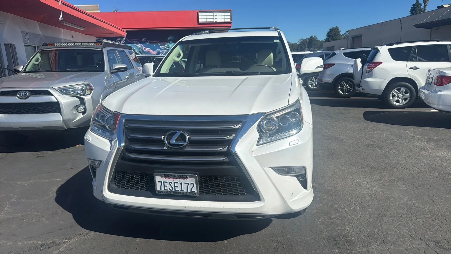 Used 2014 Lexus GX 460 image 1