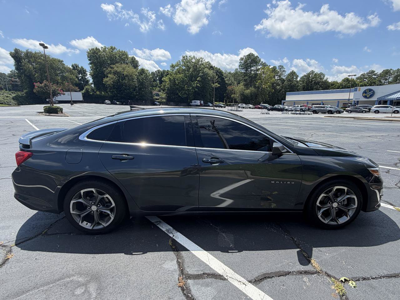 Used 2019 Chevrolet Malibu RS w/ LPO, Convenience Package 1 FWD image 4