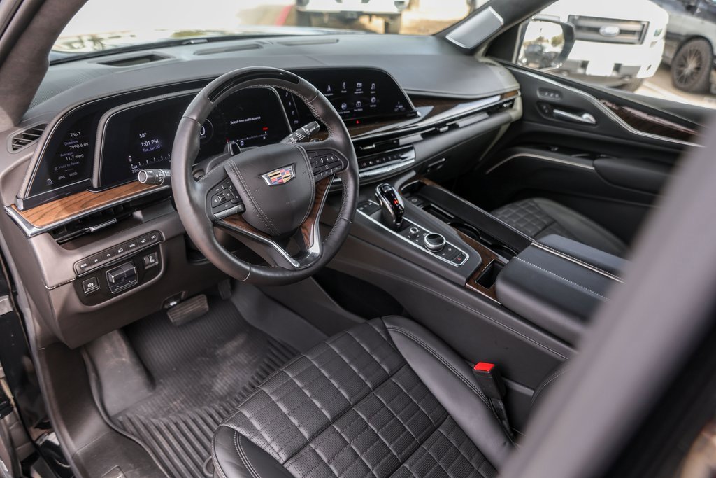 Used 2024 Cadillac Escalade Premium Luxury Platinum image 10