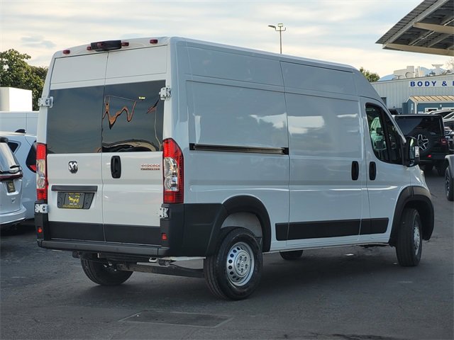 Used 2025 RAM ProMaster 1500 w/ Safety Group image 4