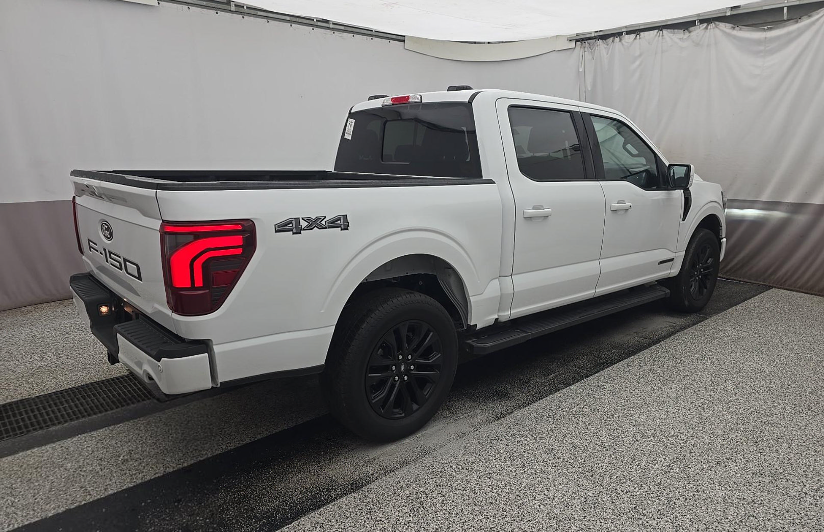 Used 2024 Ford F150 Lariat w/ Equipment Group 502A High AWD/4WD image 4