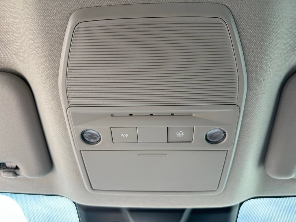 New 2026 Nissan Sentra SV w/ SV Convenience Package FWD image 23