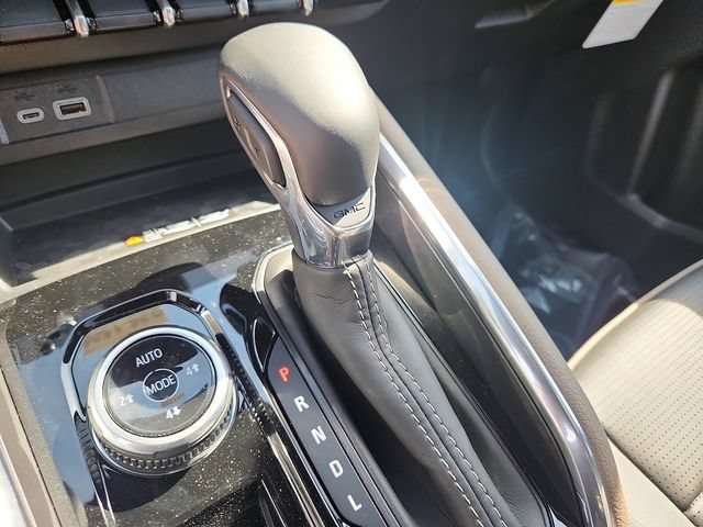 New 2026 GMC Canyon Denali AWD/4WD image 11