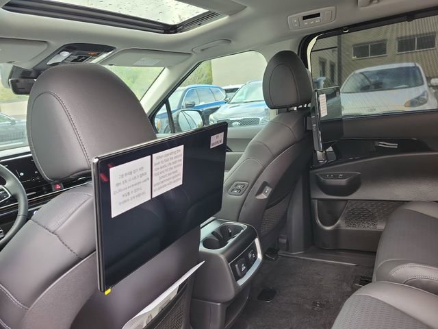 New 2026 Kia Carnival SX Prestige FWD image 13