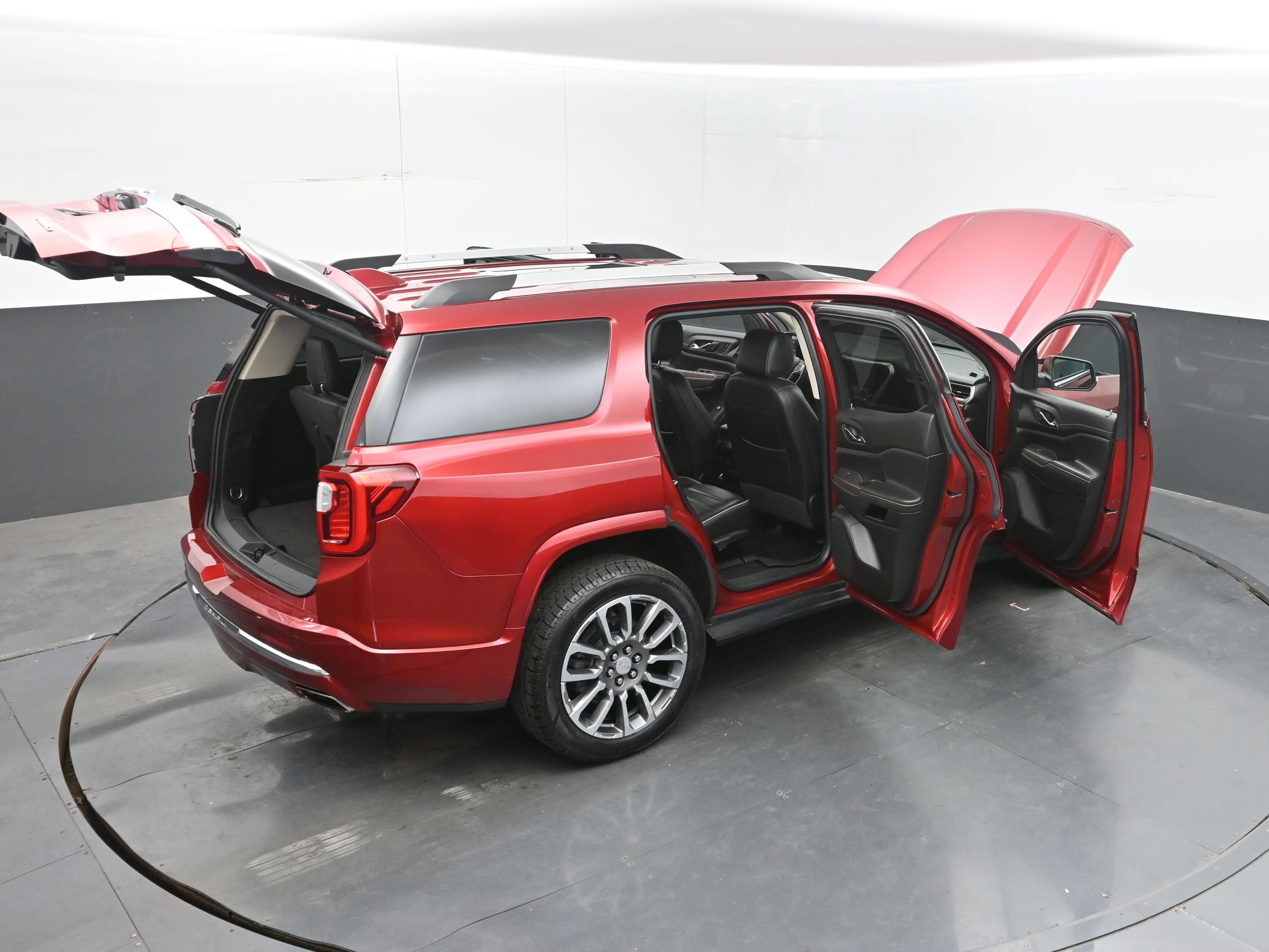 Used 2022 GMC Acadia Denali w/ Denali Ultimate Package AWD/4WD image 44