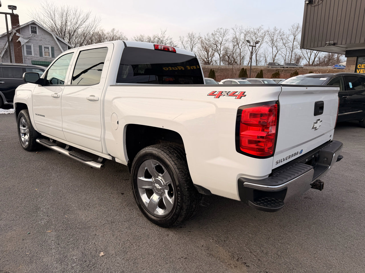 Used 2018 Chevrolet Silverado 1500 LT w/ LT Eassist Package image 7