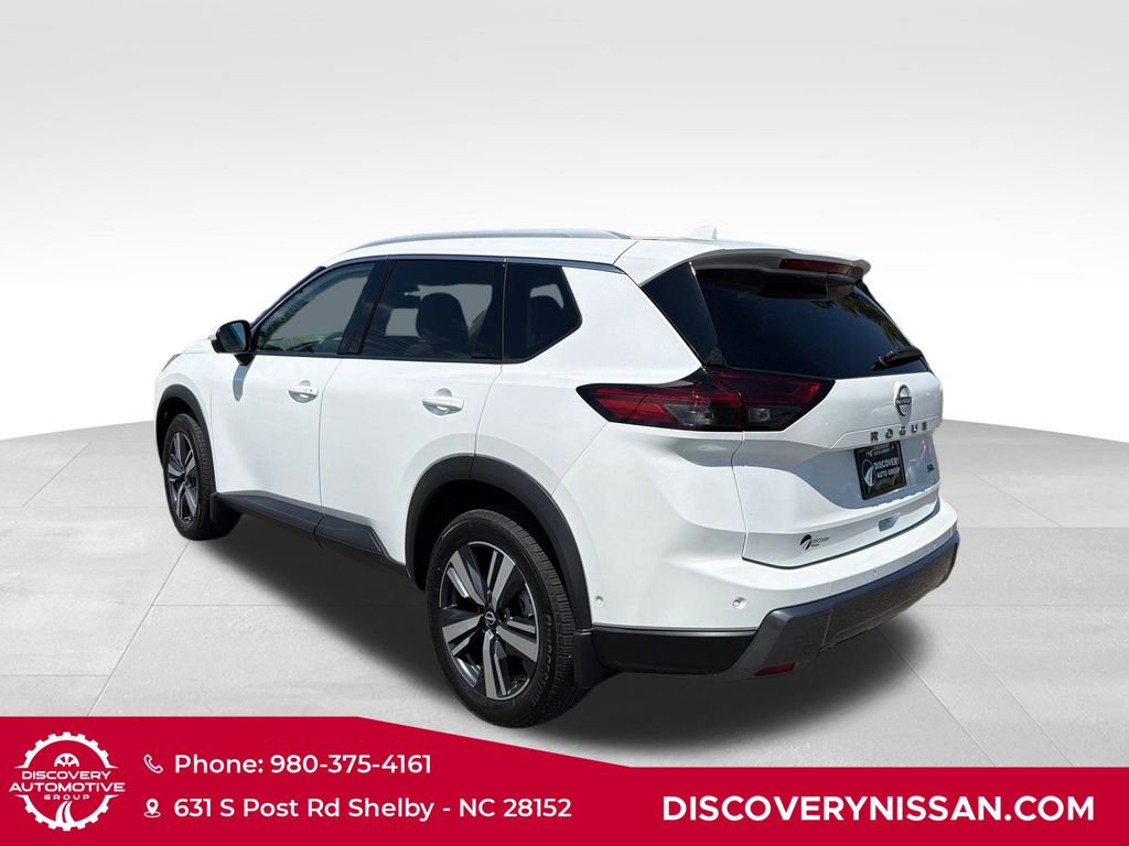 Certified 2024 Nissan Rogue SL w/ SL Premium Package FWD image 8