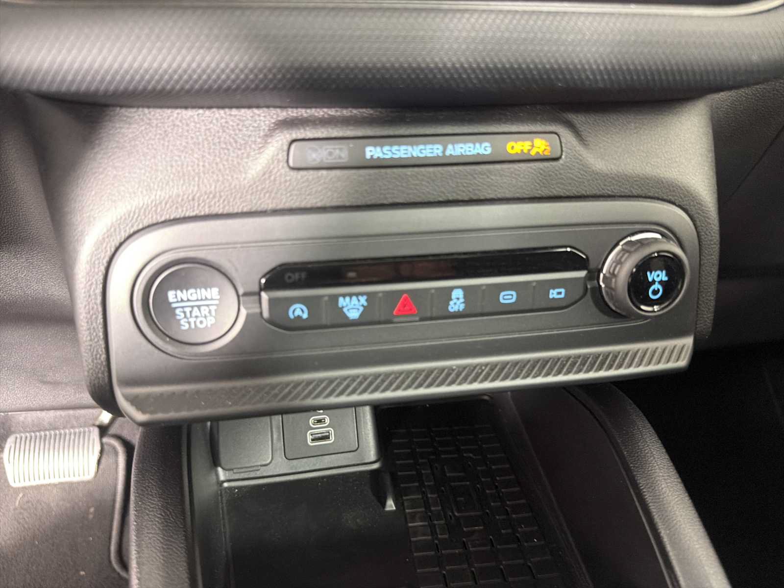 Used 2025 Ford Bronco Sport Big Bend w/ Convenience Package AWD/4WD image 24