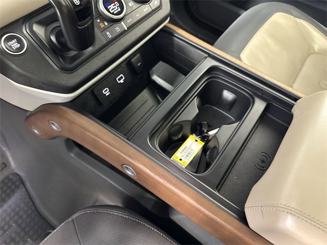 Used 2022 Land Rover Defender 90 X-Dynamic HSE image 23