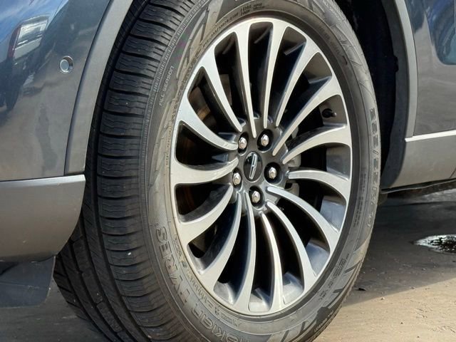 Used 2022 Lincoln Aviator Reserve w/ Equipment Group 201A AWD/4WD image 13