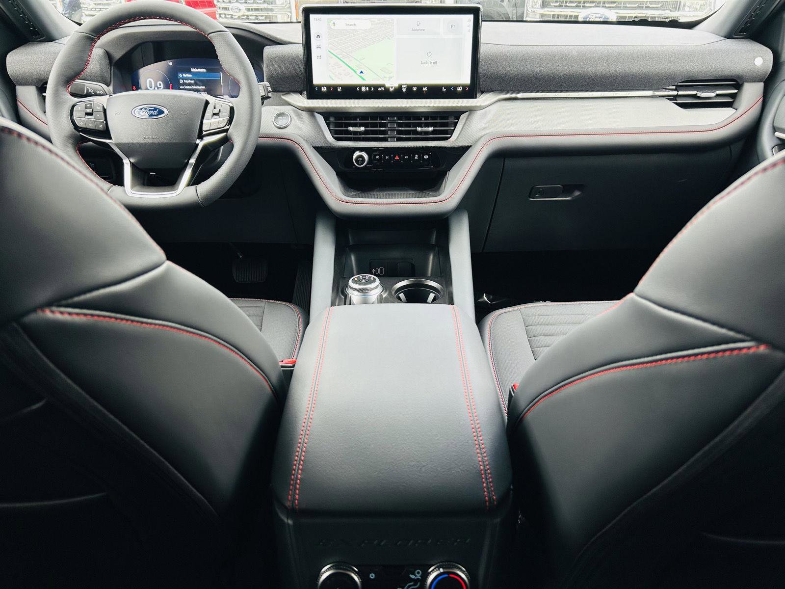 New 2026 Ford Explorer ST-Line image 29