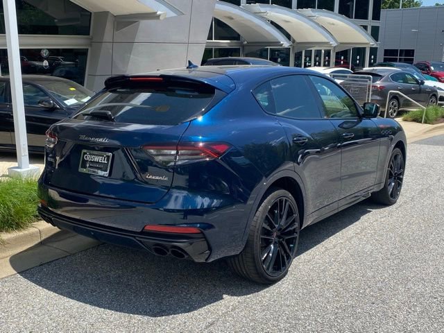New 2024 Maserati Levante Trofeo image 5
