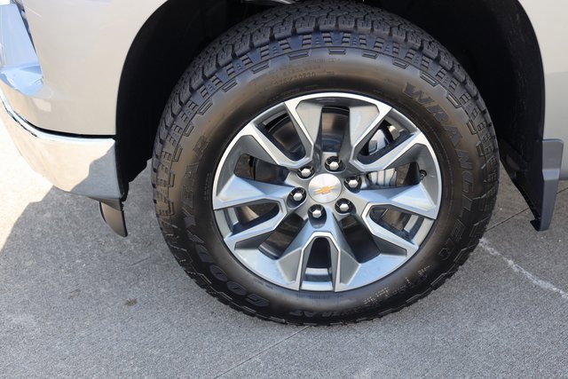 New 2026 Chevrolet Silverado 1500 LT image 9