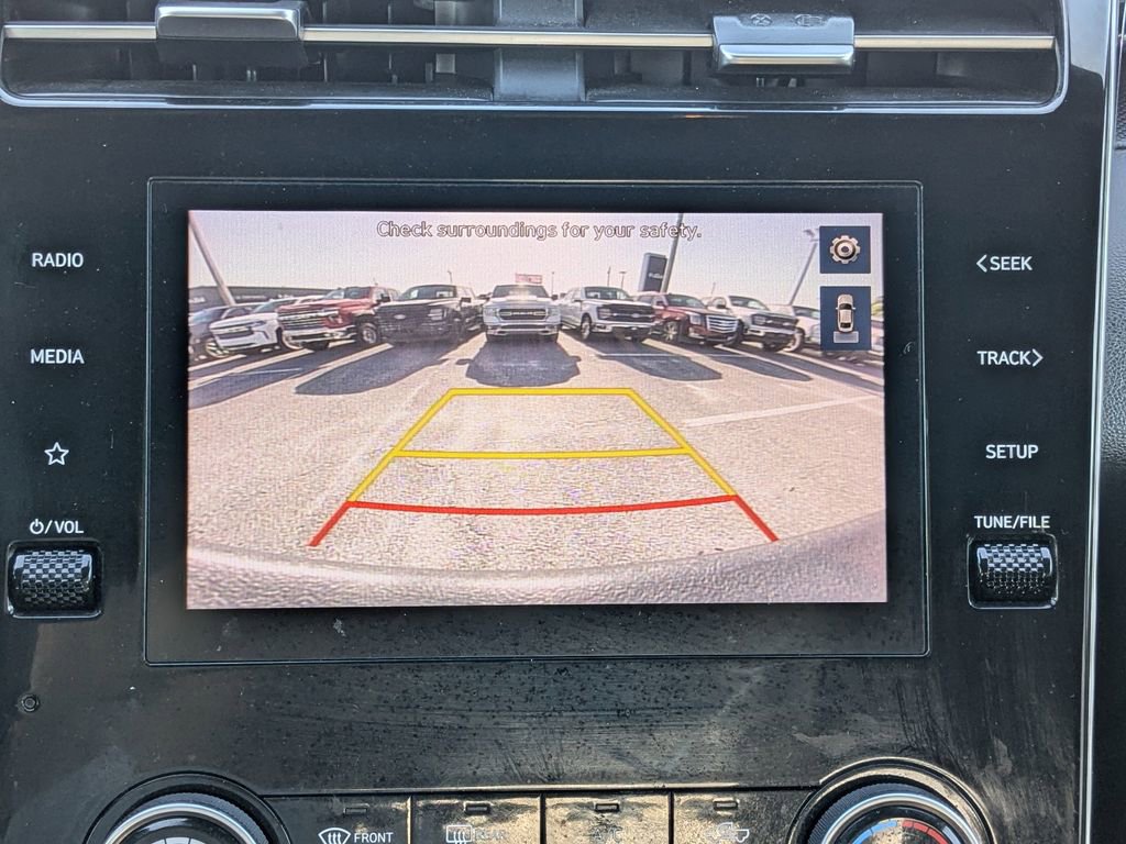 Used 2024 Hyundai Santa Cruz SE FWD image 27