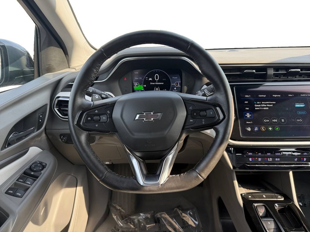Used 2023 Chevrolet Bolt EUV Premier FWD image 12